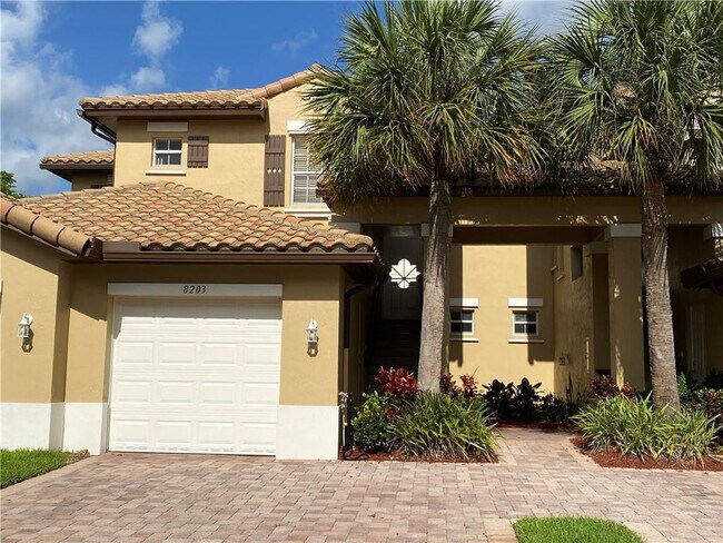 Foto del edificio - 8203 NW 128th Ln