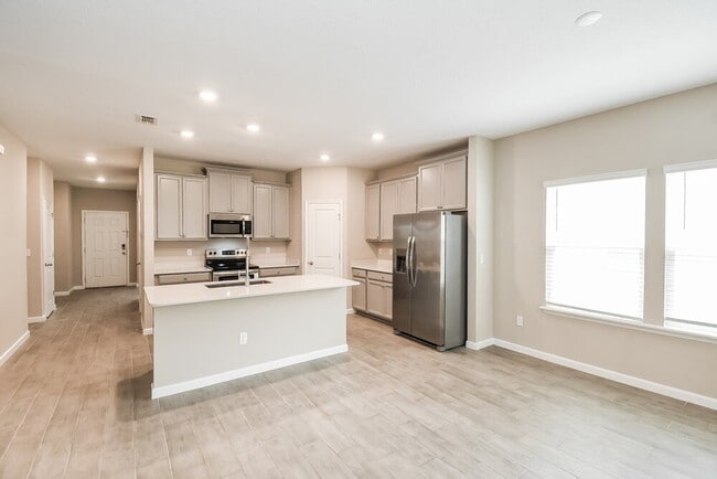 Building Photo - 6780 Hatton Chase Ln E