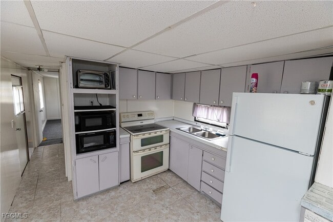 Foto del edificio - 17861 Palm Creek Dr