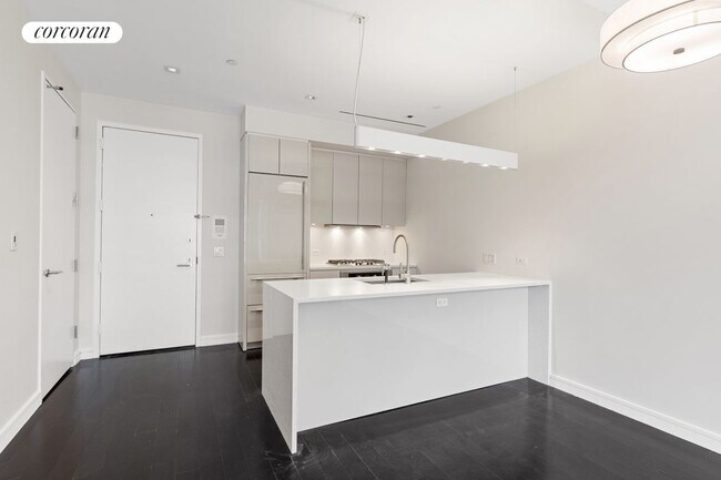 Foto del edificio - 300 E 23rd St