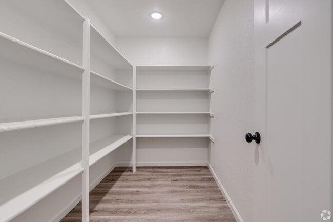 Interior Photo - Maple Park at Riley Farm