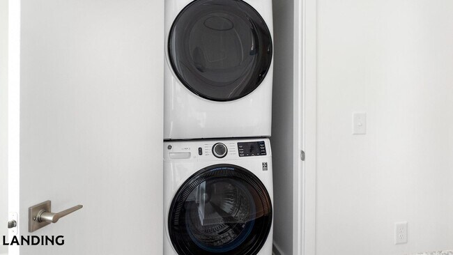 Building Photo - 2110 Birkhall St