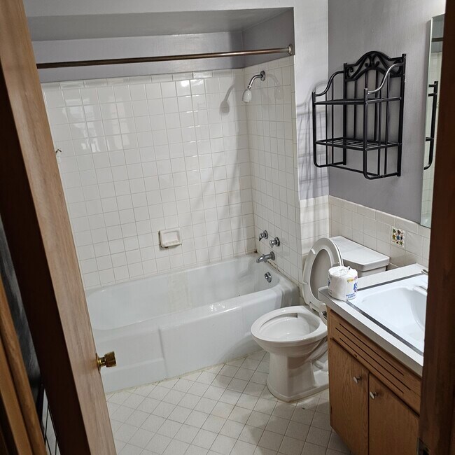 Foto del edificio - 4254 N 91st St