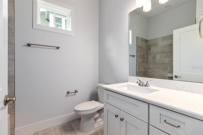 Building Photo - 420 NW 1st St