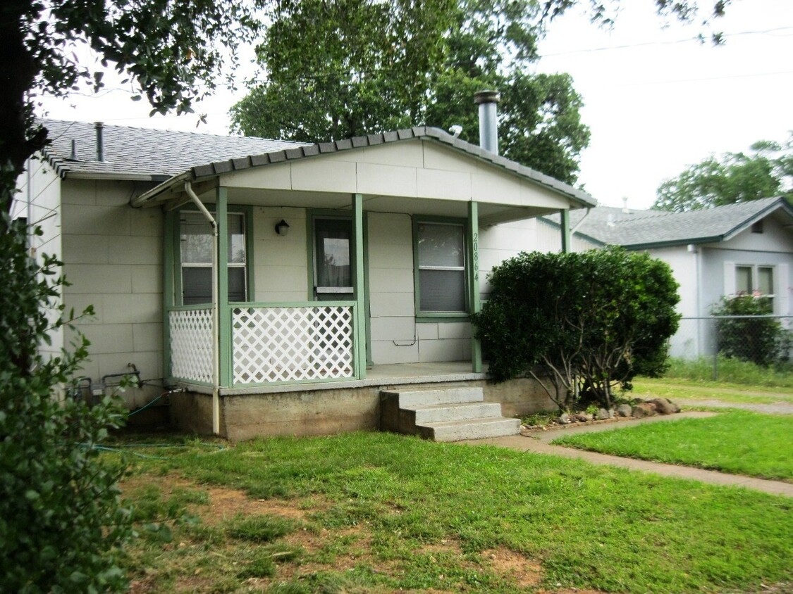 Primary Photo - Charming little house in Cottonwood