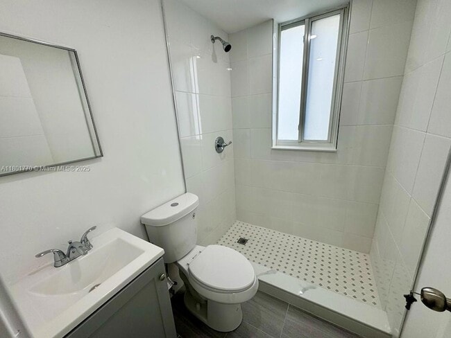 Foto del edificio - 856 SW 6th St