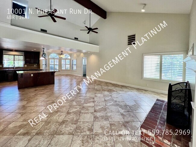 Building Photo - 10001 N Pheasant Run Dr