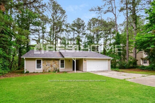 Building Photo - 2565 Creel Rd