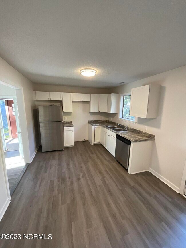 Foto del edificio - 505 Ramsey Ct