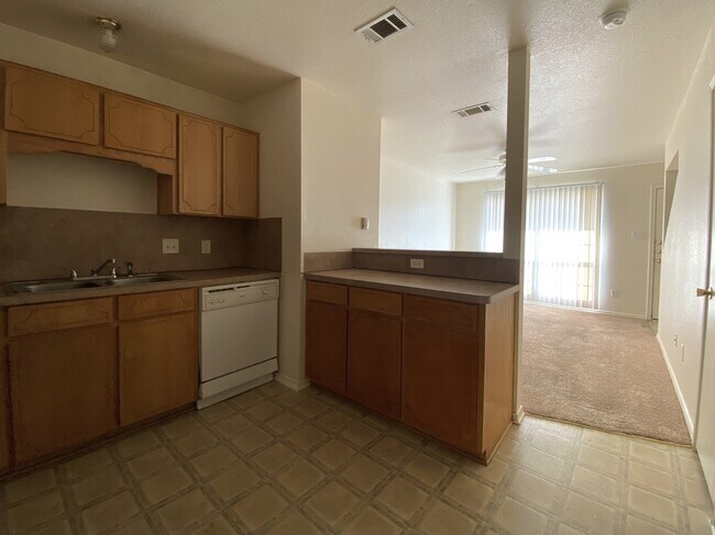 Foto del edificio - 4603 Hudson Dr