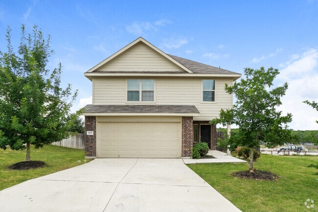 Building Photo - 4826 War Horse Dr