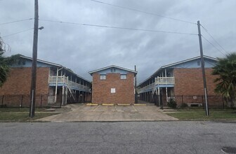 Building Photo - 911 Avenue K