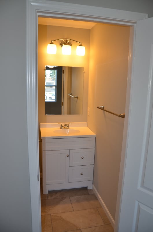 Building Photo - 1565 14th Ave NE