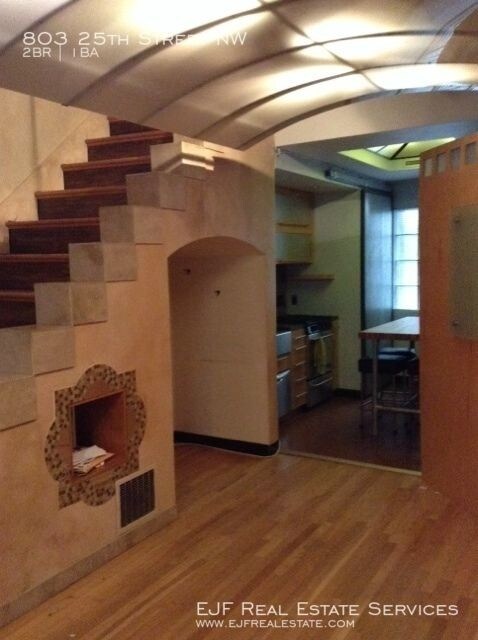 Foto del edificio - 803 25th St NW