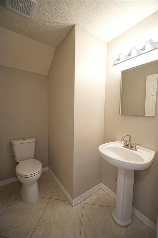 Building Photo - 18214 Paradise Point Dr