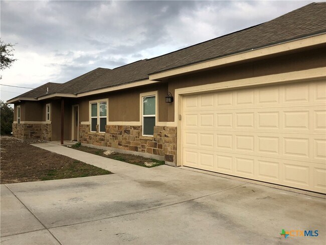 Foto del edificio - 1131 Rocky Ridge Loop