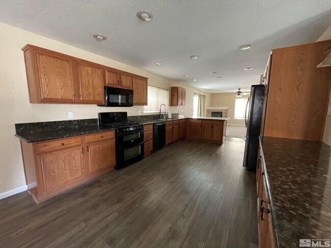 Foto del edificio - 17895 Timber Grove Ct