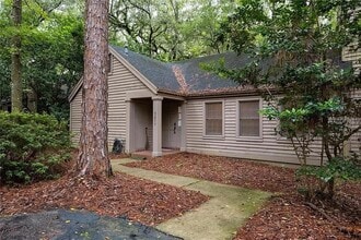 Building Photo - 5211 SW 86th Terrace