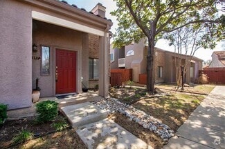 Building Photo - 4242 N Capistrano Dr