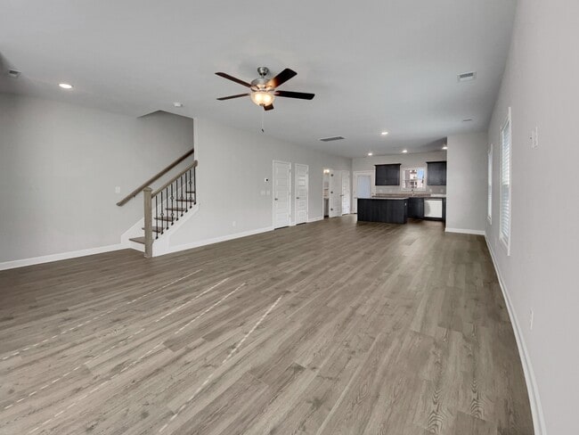 Building Photo - 241 Holywell Dr