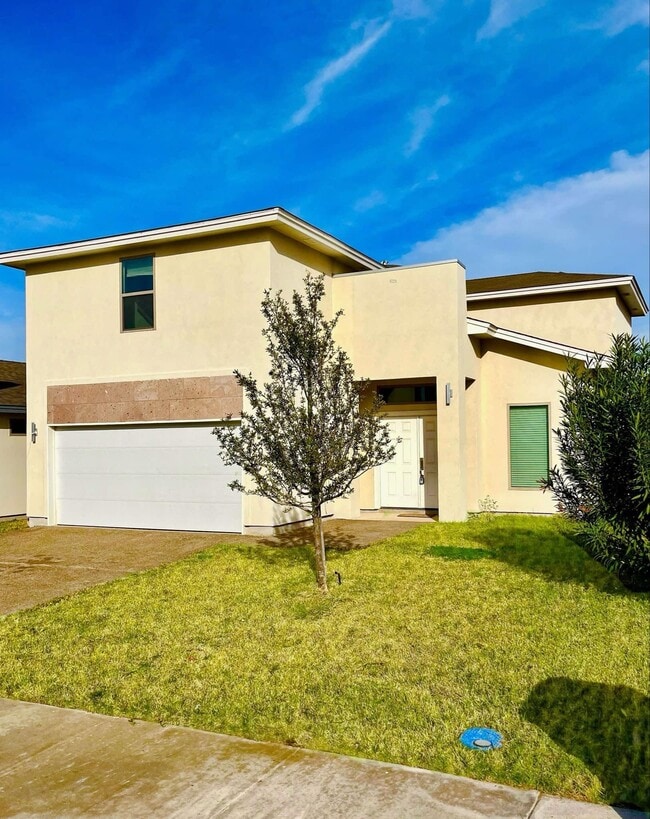 Building Photo - 403 Graneros Ave