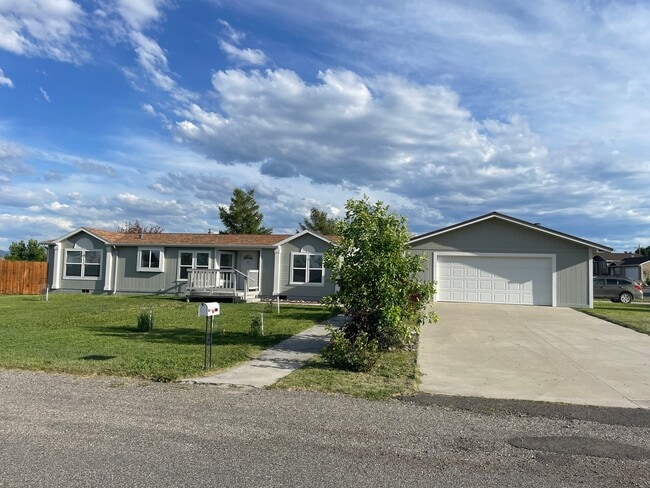 Building Photo - 5305 Brooklyn Ct