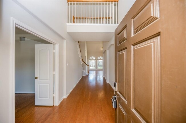 Building Photo - 406 Sterling Heights Ln