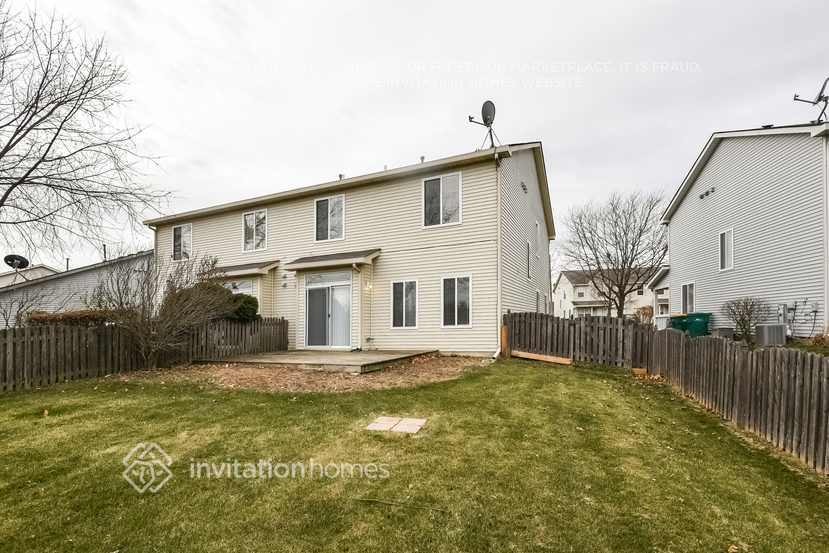 Building Photo - 2810 Sun Valley Dr