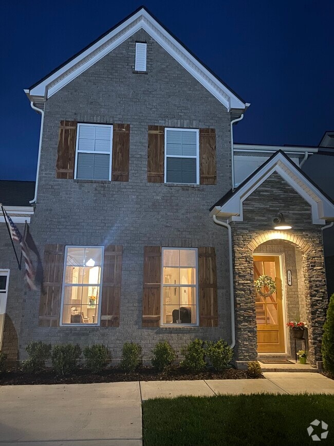 Building Photo - 126 Bellagio Villas Dr