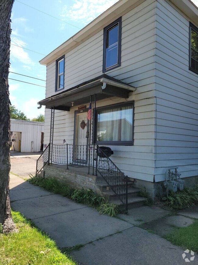 Building Photo - 309 Garfield Ave