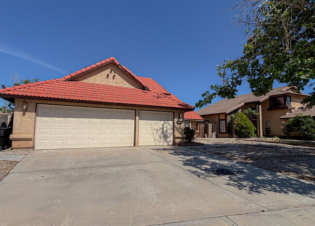 Foto del edificio - 39360 Longhorn Ct