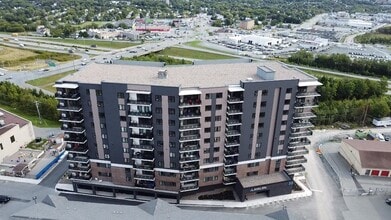 Building Photo - 22 Hamlet Lane