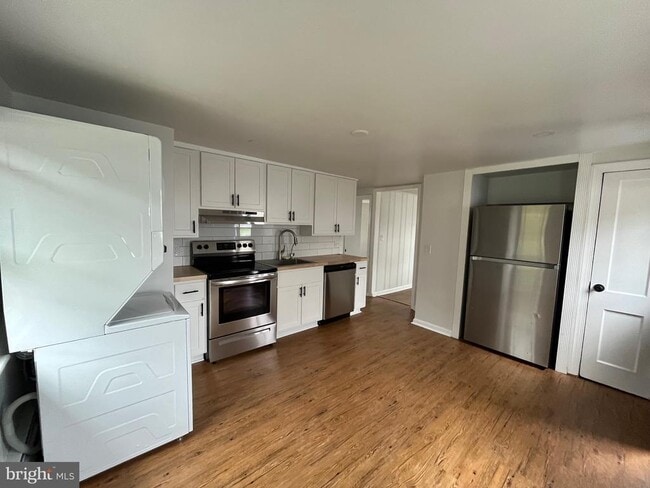 Building Photo - 2454 Conowingo Rd