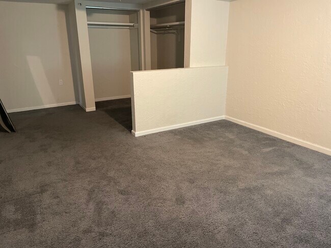 Foto del edificio - 3611 Eliot St