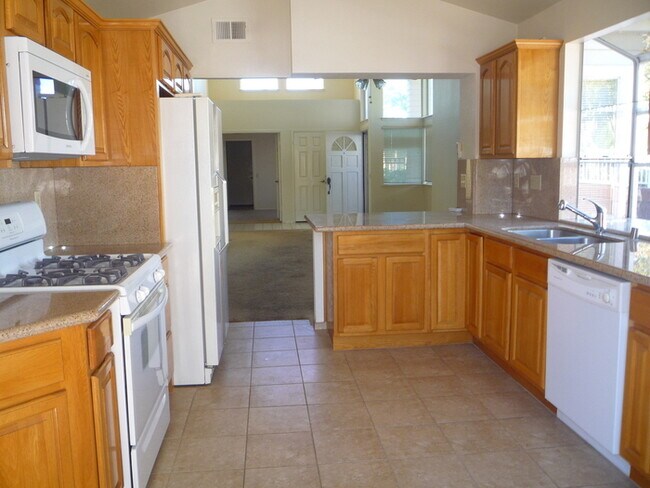 Building Photo - 7204 Linden Terrace