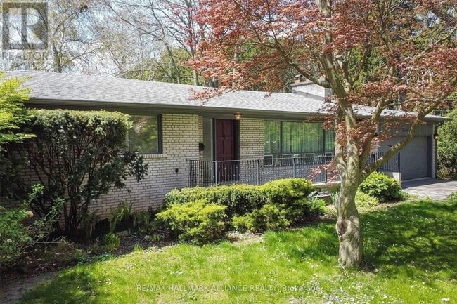 Building Photo - 1346 Mississauga Rd