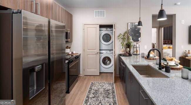 Foto del edificio - 6000 Ava Ave