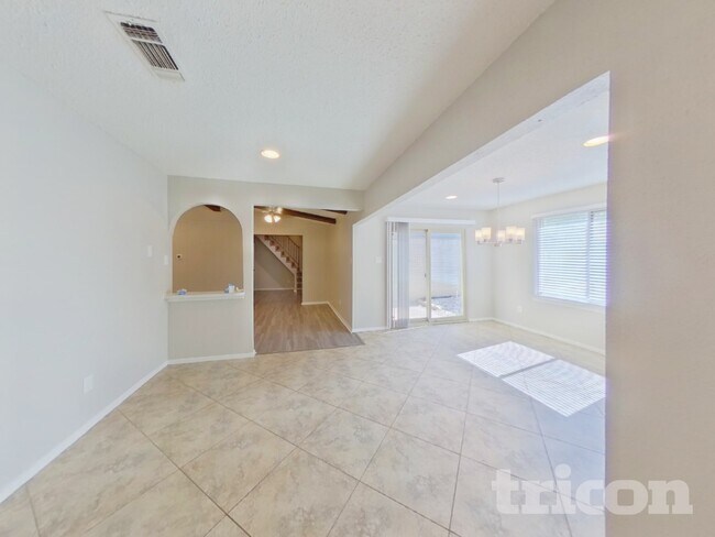 Foto del edificio - 5108 Bonneville Dr