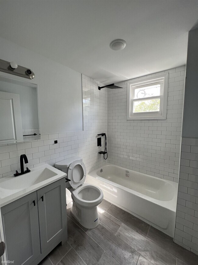 Foto del edificio - 4 br, 1 bath House - 175 Elizabeth Ave Apt 3