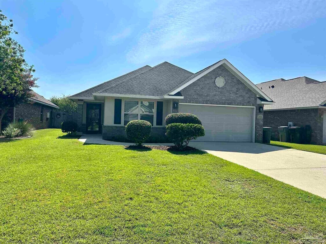 Foto principal - 2562 Fiddlers Cir
