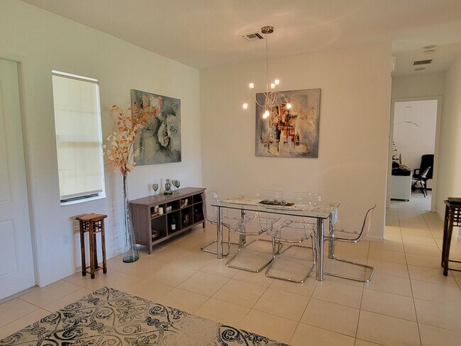 Foto del edificio - 9471 Isles Cay Dr