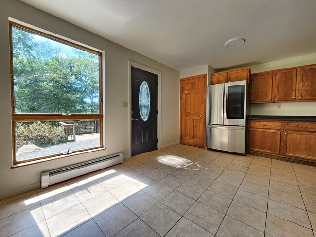 Building Photo - 116 Pine Trail