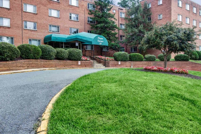 Foto del edificio - Thayer Terrace