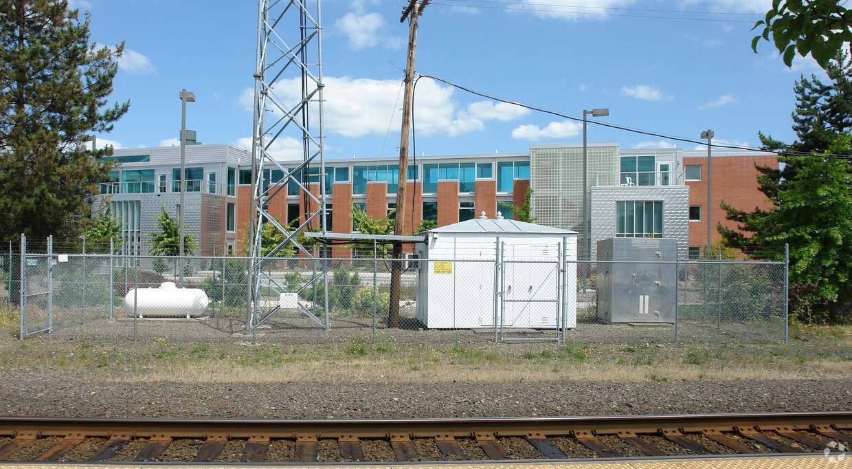 Building Photo - Kaneko Commons