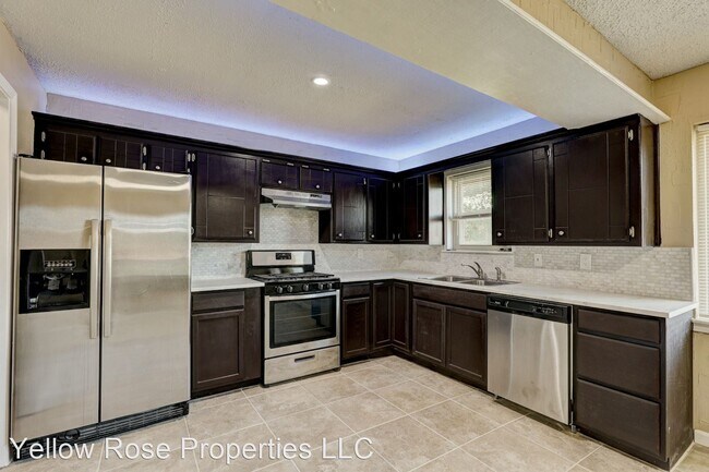 Building Photo - 5 br, 2 bath House - 316 S Morgan Dr