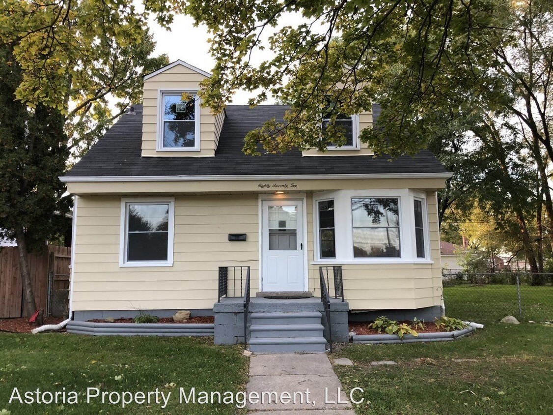 Primary Photo - 3 br, 1 bath House - 8072 Helen St
