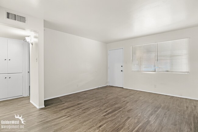 Foto del edificio - Charming 2Bdm 1Ba Apartment in Phoenix - M...