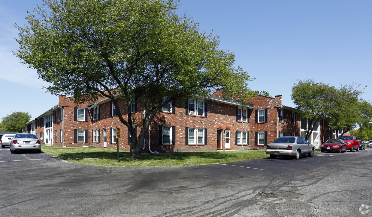 Primary Photo - Sandpiper Apartments