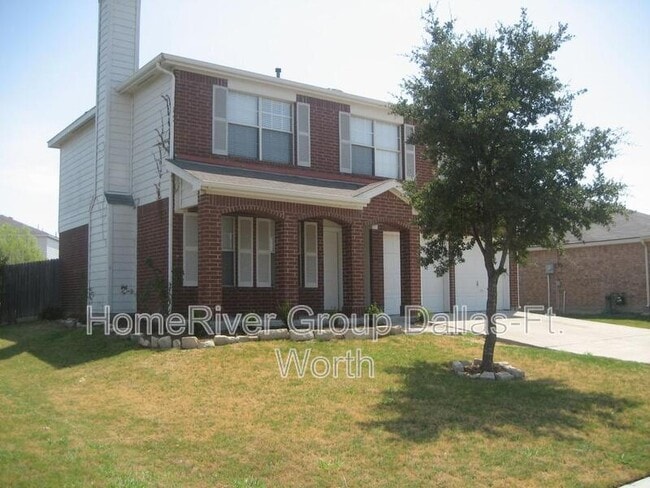 Building Photo - 2304 Hampton Dr