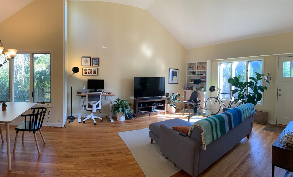 Primary Photo - 492 Prospect Ave